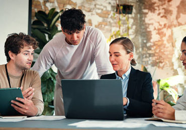 L’Animation Réseaux Sociaux Paris repose sur une approche analytique, où chaque post, story ou campagne est suivi grâce à des KPI