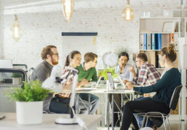 Les campagnes Google Ads Lyon s’intègrent parfaitement dans cette logique lorsqu’elles sont conçues comme un levier