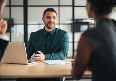 Dans le cadre des campagnes Google Ads Lyon, l’exploitation des données locales permet de comprendre les habitudes