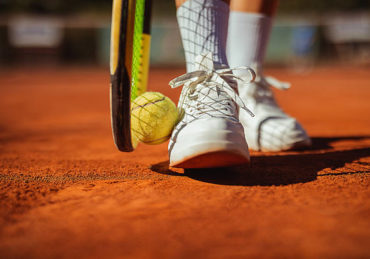 construction court de tennis en terre battue à Paris